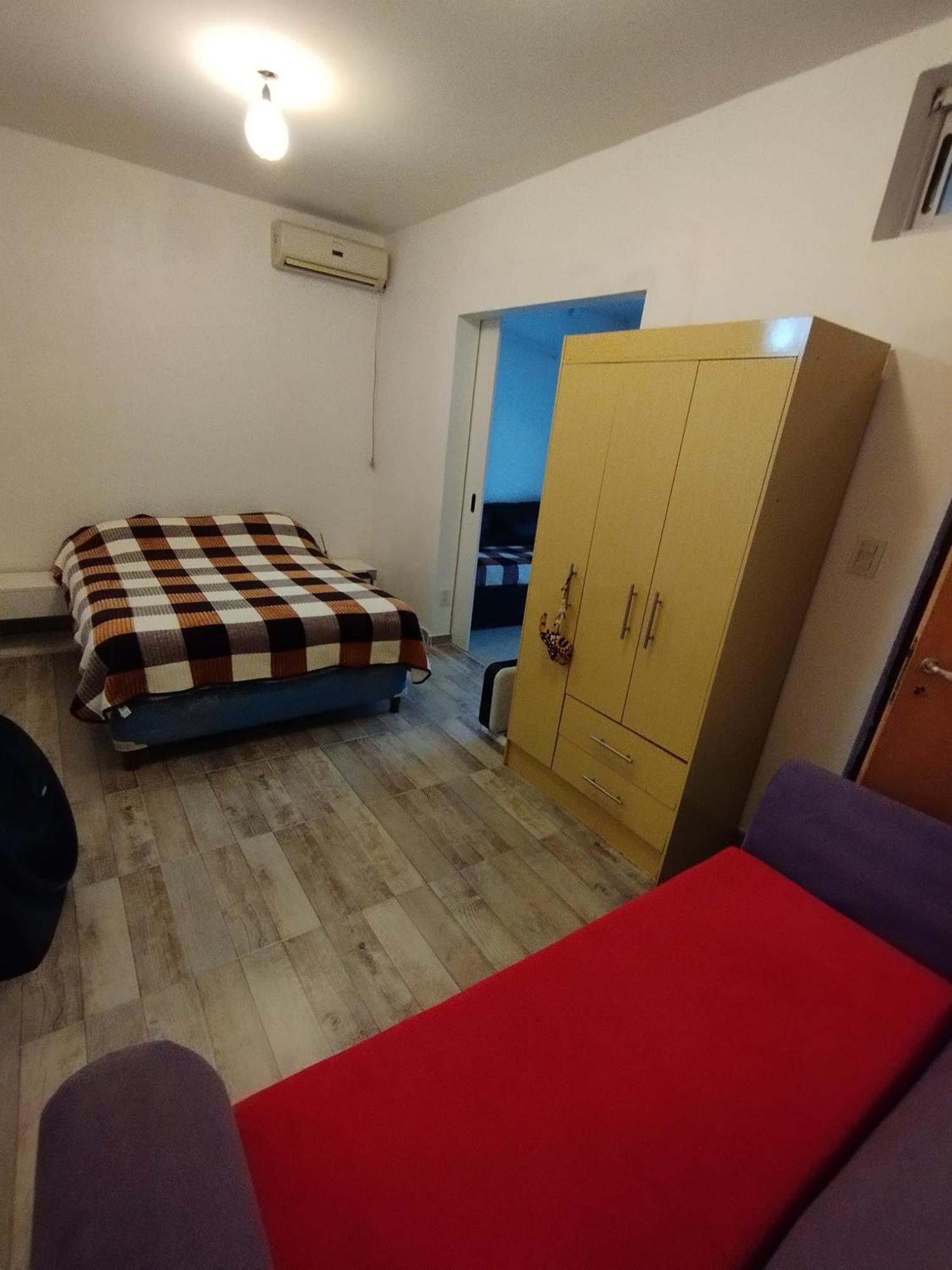 Amplio Departamento En Devoto * Ciudad Autónoma de Buenos Aires